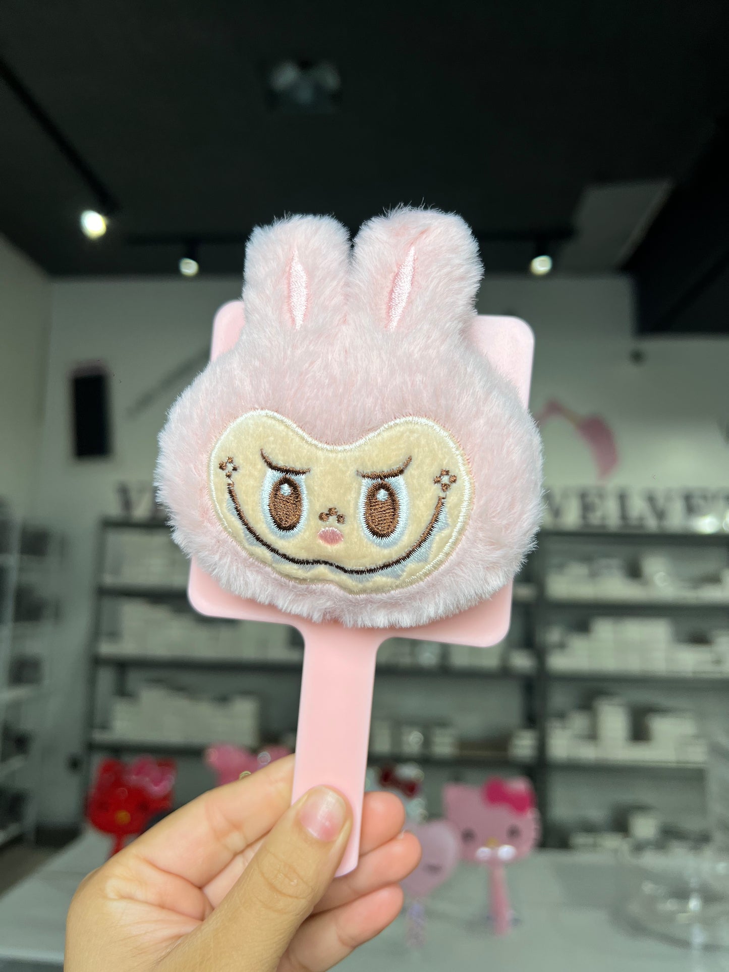 LABUBU PLUSH MIRROR💕
