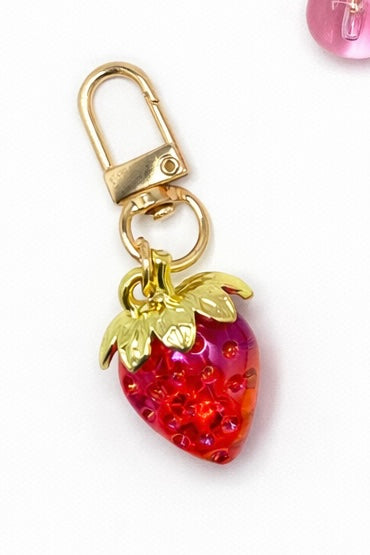 MINI KEYCHAINS 🤍🍒