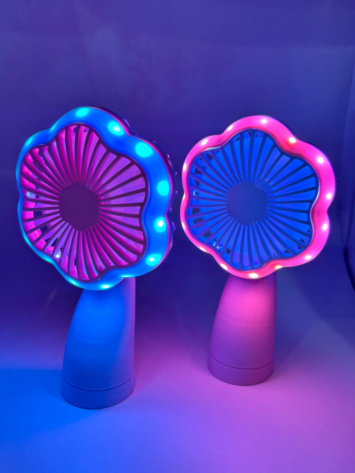 PASTEL LED FLOWER FANS 🌸