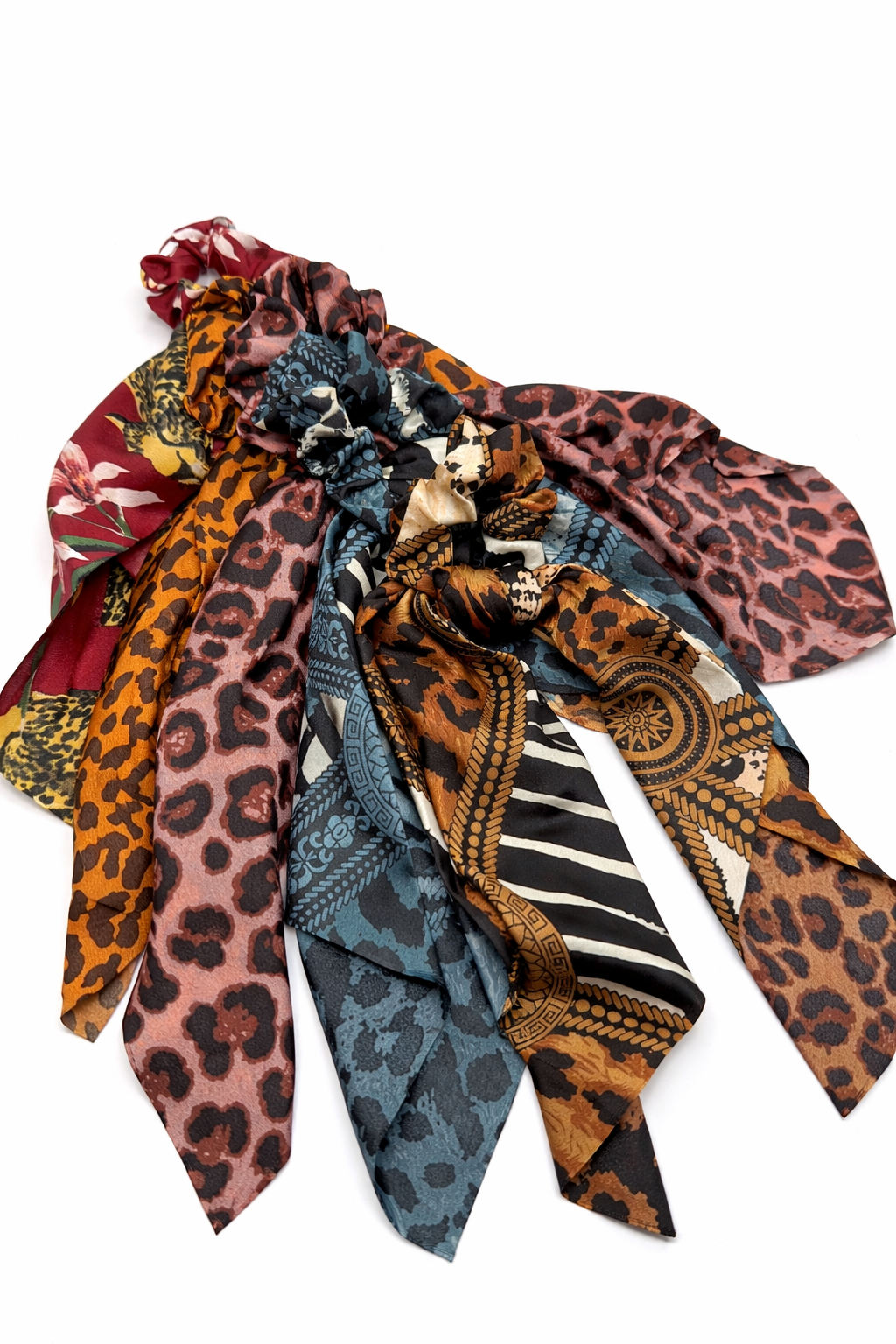PATTERN SCRUNCHIES